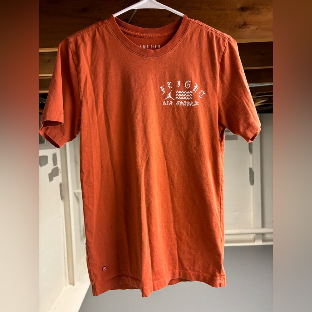 Men’s XS Nike Jordan tee